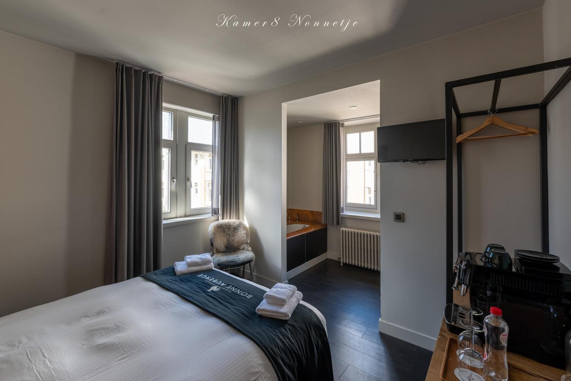 Hotel Bonne Auberge (Adults Only) เดอฮาน ภายนอก รูปภาพ