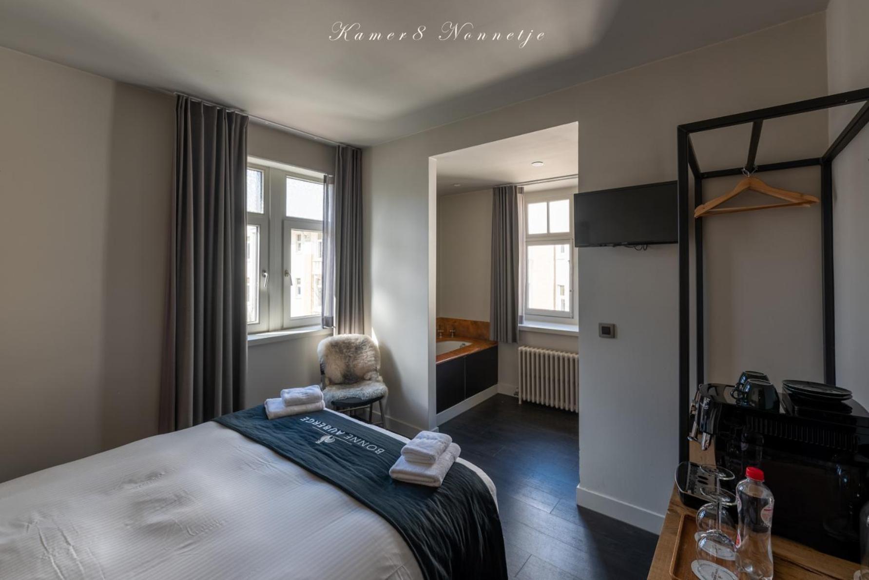 Hotel Bonne Auberge (Adults Only) เดอฮาน ภายนอก รูปภาพ